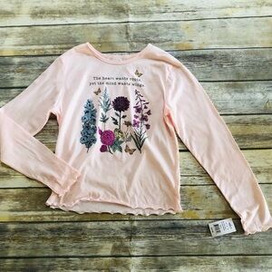 Girls pretty NWT long sleeve t! Size 14